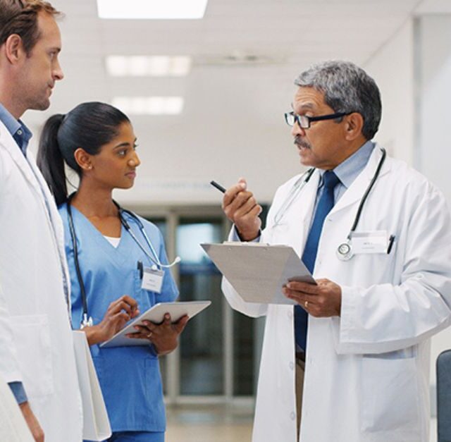 When to Connect with a Medical Staffing Agency